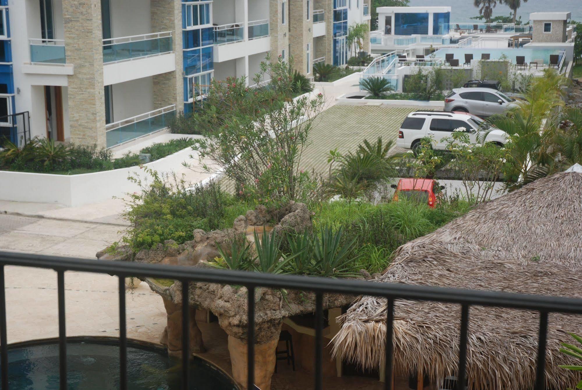 E&J Beach Condo Sosúa Eksteriør billede