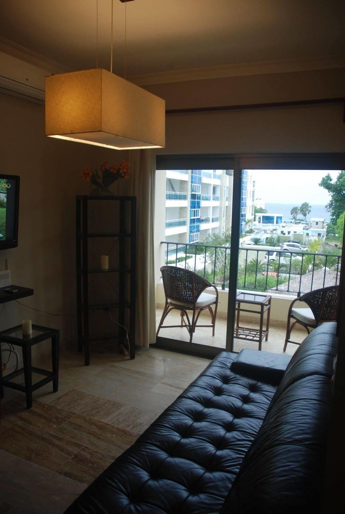 E&J Beach Condo Sosúa Eksteriør billede