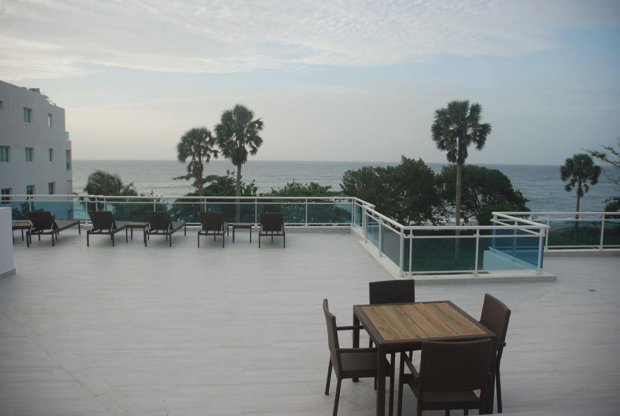 E&J Beach Condo Sosúa Eksteriør billede